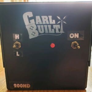 A black box with the words " carl built ".