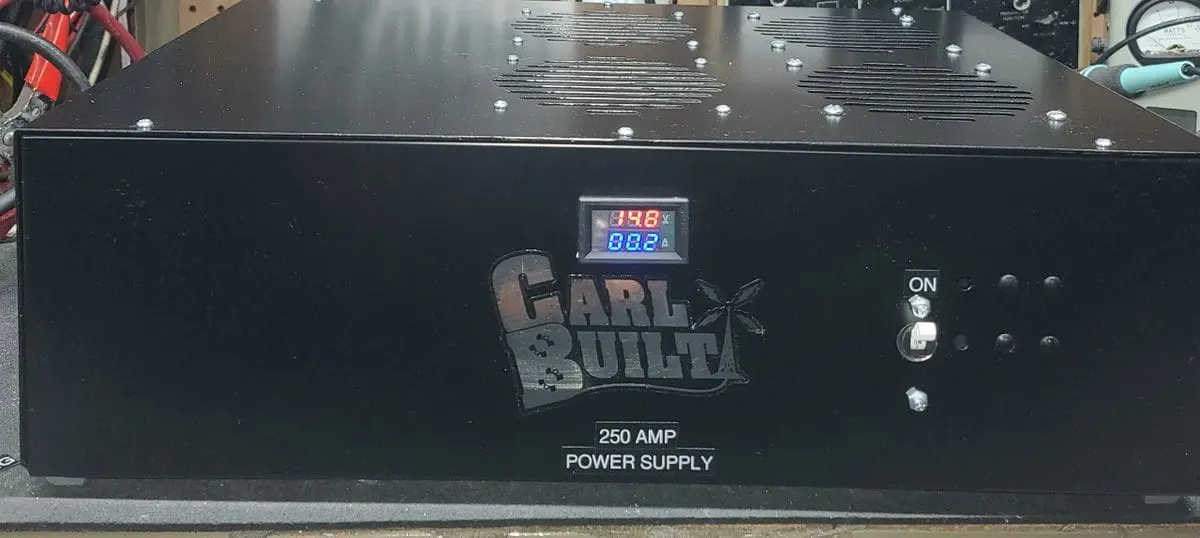 A black box with the words " carl built " on it.