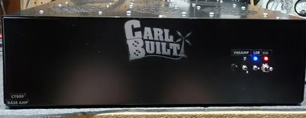 A black box with the words " carl built " on it.